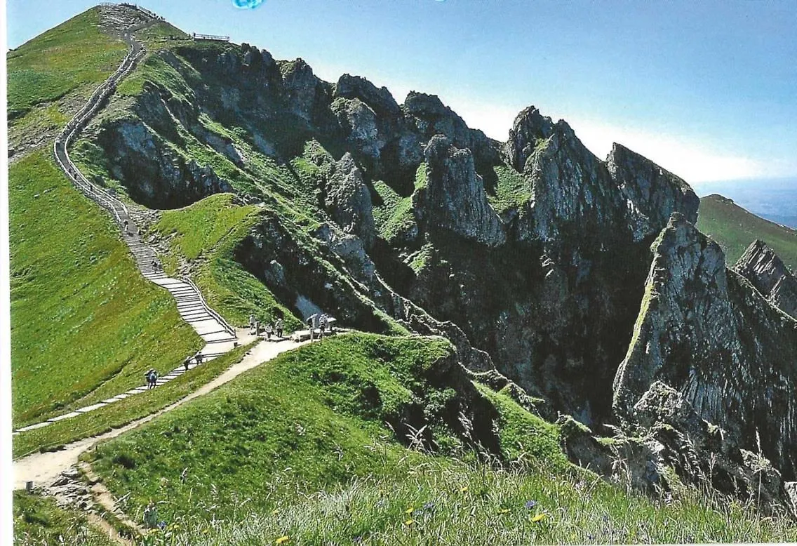 La Cascade Apartment Saint-Genes-Champespe France